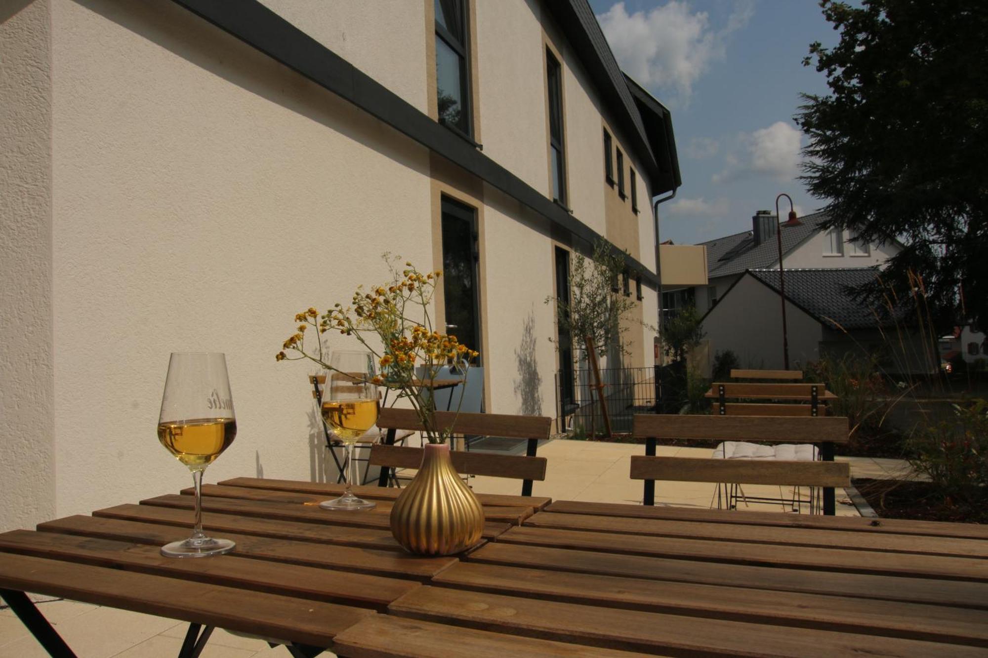 Amelie No 3 Hotel & Appartements Schweigen-Rechtenbach Exterior photo